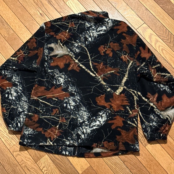 Camo zip up jacket Leavenworth - Picture 3 of 3